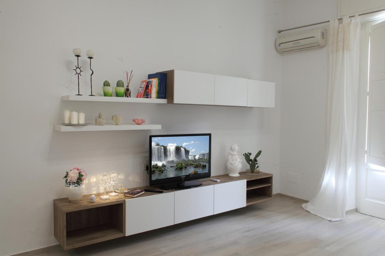 Dimora Camicia 84 Appartement Monopoli Buitenkant foto